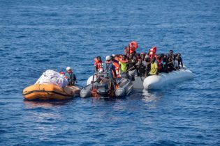 تحالف “الراغبين” الألماني لإنقاذ المهاجرين عبر المتوسط