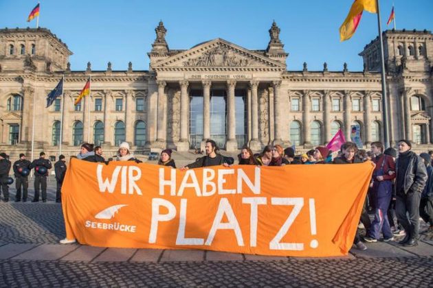 نهادهای مدافع حقوق پناهجویان: وزیران داخله ایالت‌ها و فدرال به نقض قانون پایان دهند