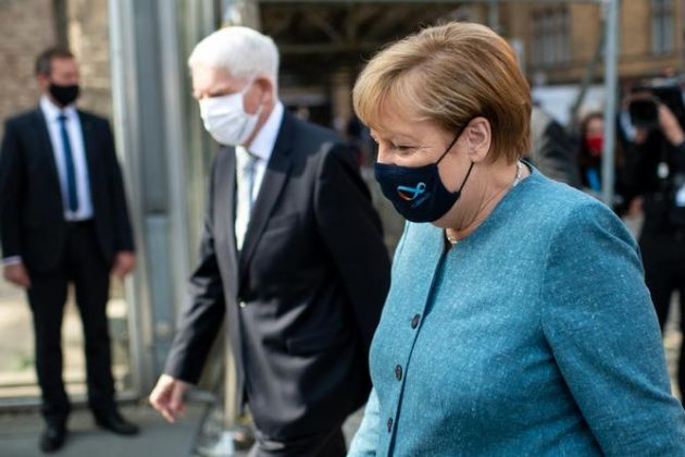 ميركل تدعو لتقليل التواصل.. واختلاف اتحادي حول قيود كورونا!