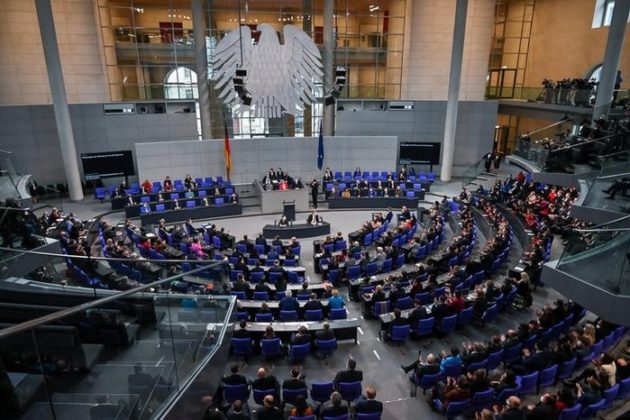 نقاش “التطعيم الإجباري” في البوندستاغ.. تمرير أم تأخير؟