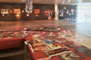 «یک سال طالبان – یک سال دیوار سرد»؛ نمایشگاه اعتراضی در حمایت از هنرمندان افغانستان در هامبورگ