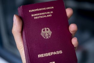 قانون الجنسية الألمانية وحقوق ذوي الاحتياجات الخاصة