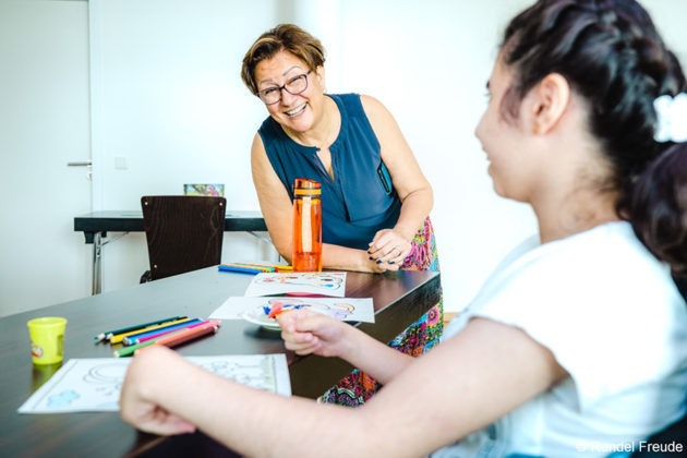 السيدة مها و40 سنة مليئة بالعمل والتطوع في ألمانيا