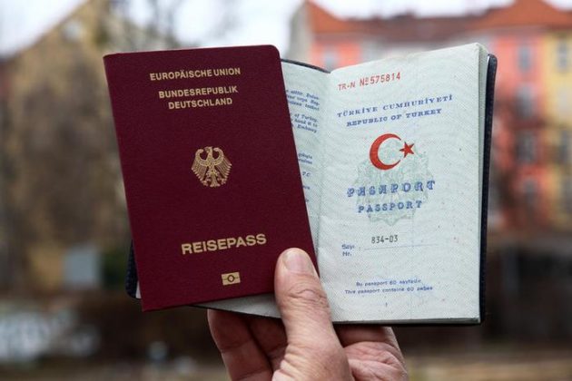 استقبال پناهندگان از قانون جدید تابعیت