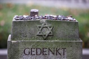 هشتاد و پنج سالگی قتل عام یهودیان در آلمان