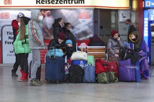 لماذا لا يعمل غالبية اللاجئين الأوكرانيين في ألمانيا؟ 