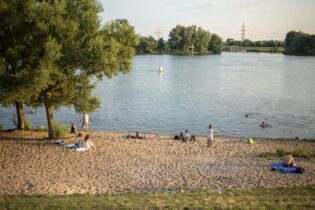 شروع فصل شنا در هامبورگ: کجا می‌توان شنا کرد و چه نکاتی را باید در نظر گرفت؟