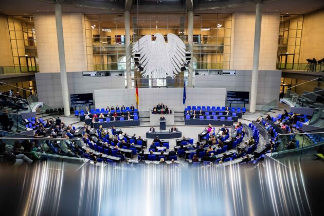 انتقاد إسرائيل يمكن أن يتسبب في الطرد من المدارس أو الجامعات