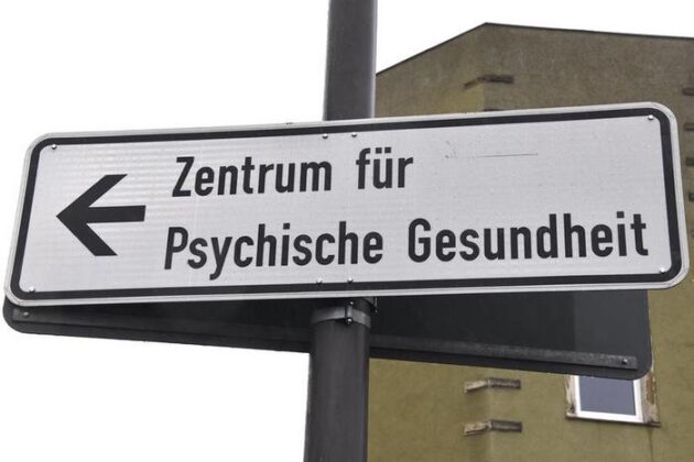 الأمراض النفسية عبء متزايد على الشباب في مرحلة الدراسة وبداية الحياة المهنية