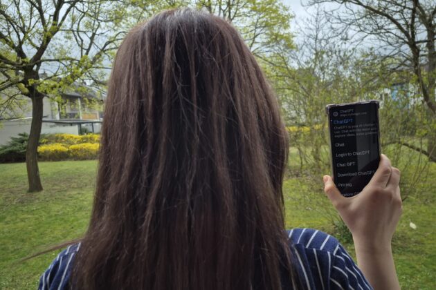 حين يصبح الذكاء الاصطناعي حلاقك الشخصي… هل نحن أمام رفاهية أو بداية تحوّل مقلق؟